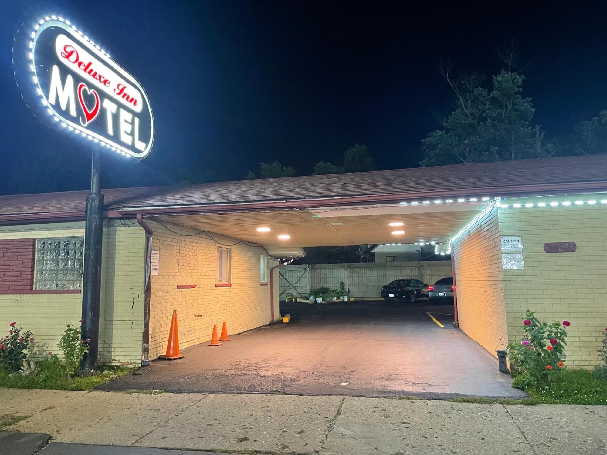 Deluxe Inn Motel Детройт Экстерьер фото